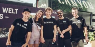 Canyon entwickelt erfolgreich Mitarbeiter-Vorteile und investiert in den Standort / Qualität und Innovationskraft aus Koblenz begeistert Bike Fans in 78 Ländern weltweit