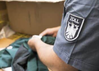 HZA-LÖ: Einfuhren im Postverkehr – ein weites Kontrollfeld für den Zoll im Sinne eines umfangreichen Verbraucherschutzes