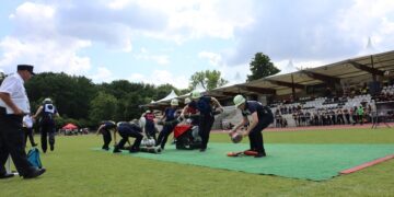 Großer Jubel zum Abschluss der Deutschen Feuerwehr-Meisterschaften in Böblingen / Monatelange Vorbereitung hat sich gelohnt: Erste Plätze für Teams aus Hessen und Rheinland-Pfalz