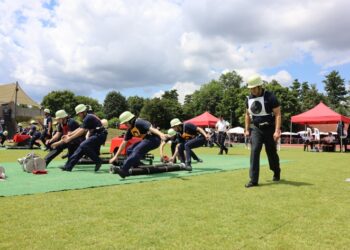 Deutsche Feuerwehr-Meisterschaften: Training bei optimalen Bedingungen / Perfekte Unterstützung in Böblingen für Wettbewerb in Löschangriff und Staffellauf