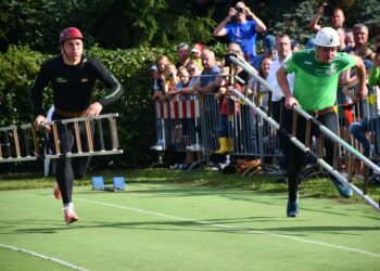 Drei neue deutsche Rekorde bei Deutschen Feuerwehr-Meisterschaften / Internationaler Feuerwehrsportwettkampf begeistert in Torgau (Sachsen)