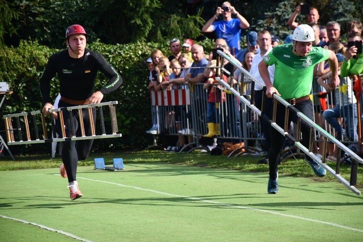 Drei neue deutsche Rekorde bei Deutschen Feuerwehr-Meisterschaften / Internationaler Feuerwehrsportwettkampf begeistert in Torgau (Sachsen)